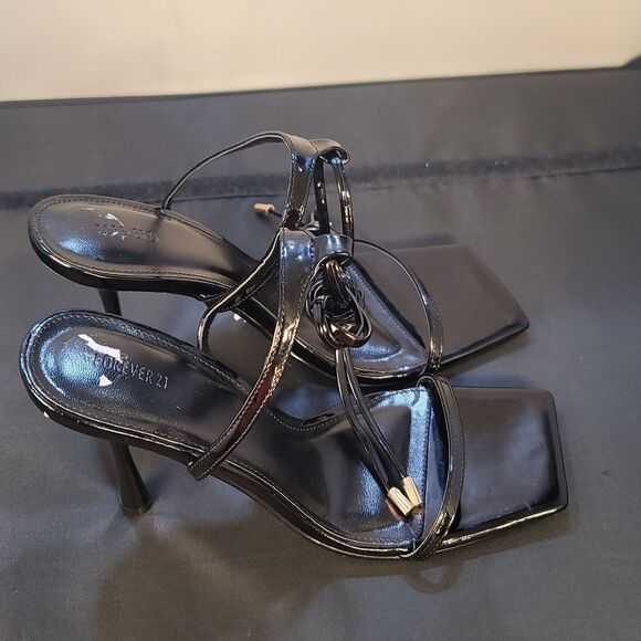 BRAND NEW FOREVER 21 SQUARE TOE LACE UP HEEL SANDAL - Picture 4 of 14